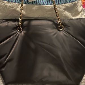TORY BURCH ELLA CHAIN SOFT TOTE